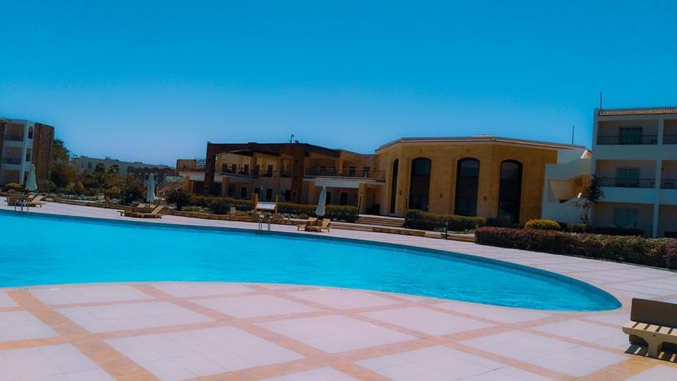 Royal Brayka Beach Resort Abu Dabab Eksteriør billede