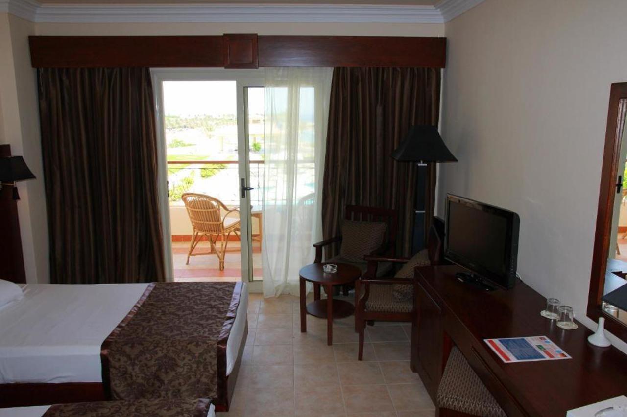 Royal Brayka Beach Resort Abu Dabab Eksteriør billede