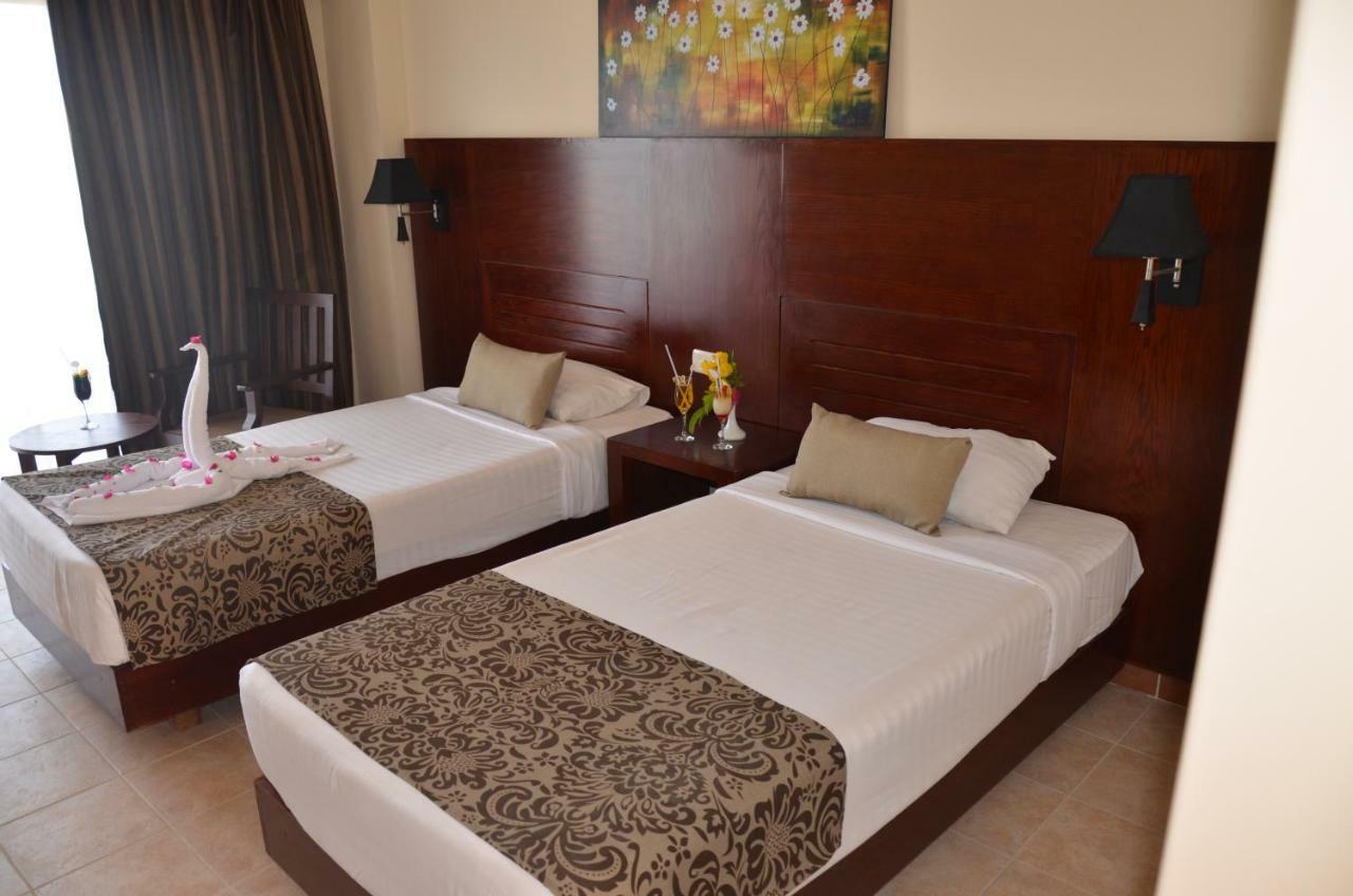 Royal Brayka Beach Resort Abu Dabab Eksteriør billede